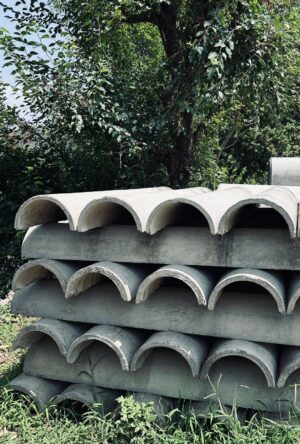 Hume pipe 300 mm Half Cut (2.5 Mtr)